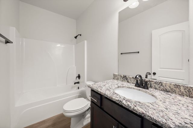 9655 Fairhope Ln, Denham Springs, LA 70726
