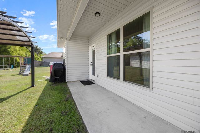9655 Fairhope Ln, Denham Springs, LA 70726