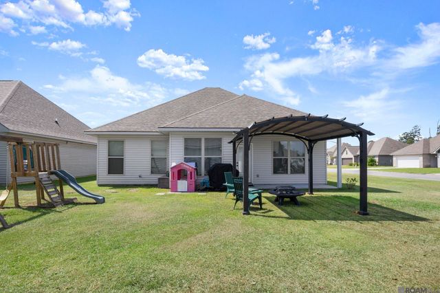 9655 Fairhope Ln, Denham Springs, LA 70726