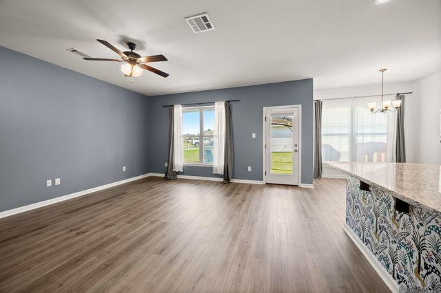 9655 Fairhope Ln, Denham Springs, LA 70726