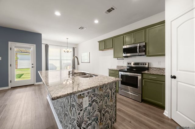 9655 Fairhope Ln, Denham Springs, LA 70726