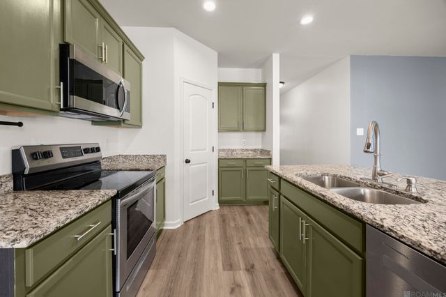 9655 Fairhope Ln, Denham Springs, LA 70726