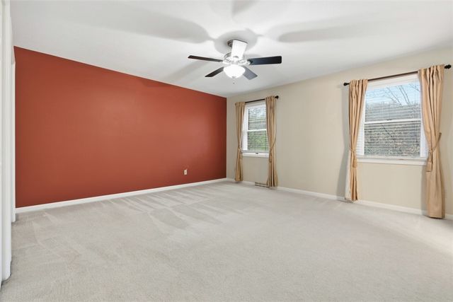 202 Boxwood Ct, Peters Twp, PA 15317