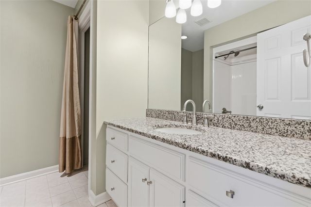 202 Boxwood Ct, Peters Twp, PA 15317