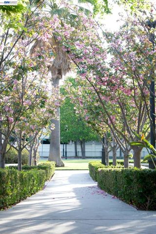 848 Wind Walk, Milpitas, CA 95035