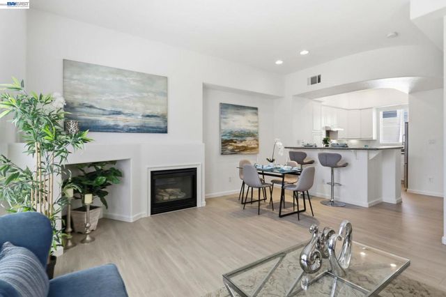 848 Wind Walk, Milpitas, CA 95035