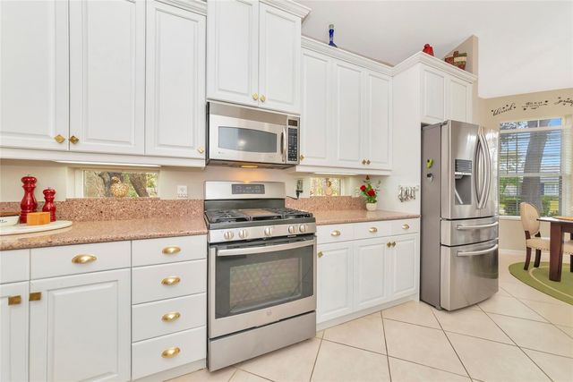 5520 SIMONTON STREET, Bradenton, FL 34203