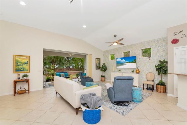 5520 SIMONTON STREET, Bradenton, FL 34203