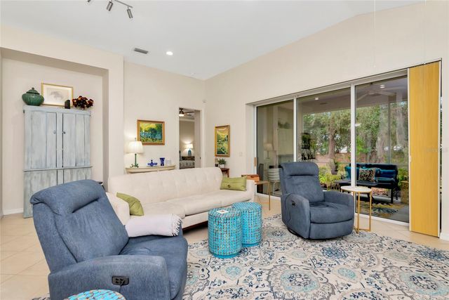 5520 SIMONTON STREET, Bradenton, FL 34203