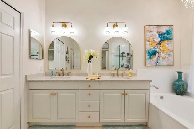 5520 SIMONTON STREET, Bradenton, FL 34203