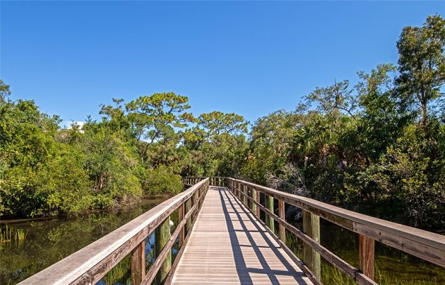 5520 SIMONTON STREET, Bradenton, FL 34203