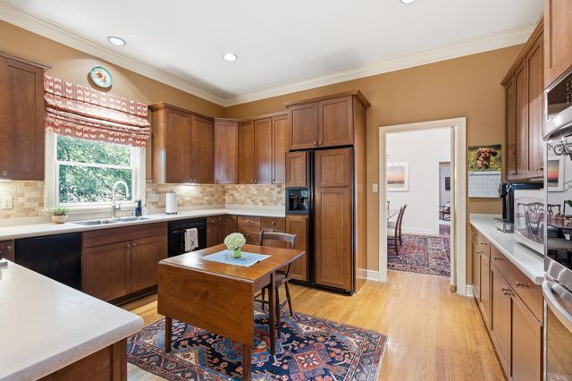 3200 CLUB TOWER DR, Memphis, TN 38111