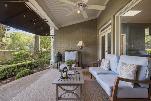 3200 CLUB TOWER DR, Memphis, TN 38111