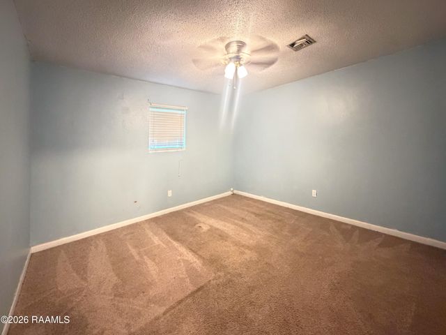 222 Saint James Drive, Lafayette, LA 70506