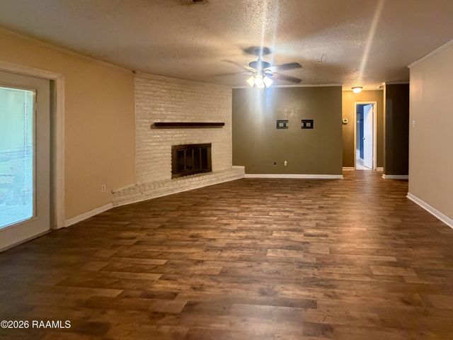 222 Saint James Drive, Lafayette, LA 70506