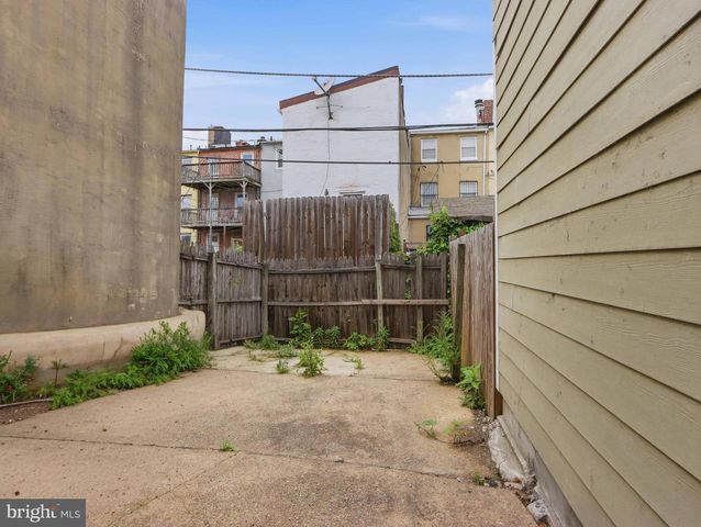 642 MELVIN DR, Baltimore, MD 21230