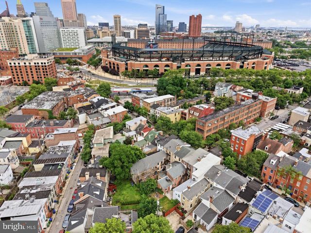 642 MELVIN DR, Baltimore, MD 21230