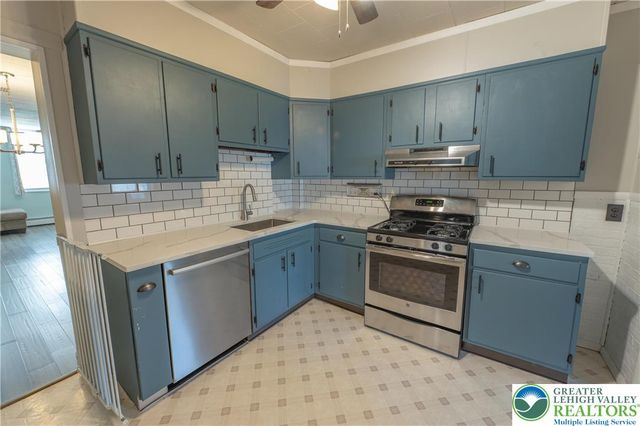 343 Broad Street, Emmaus Boro, PA 18049