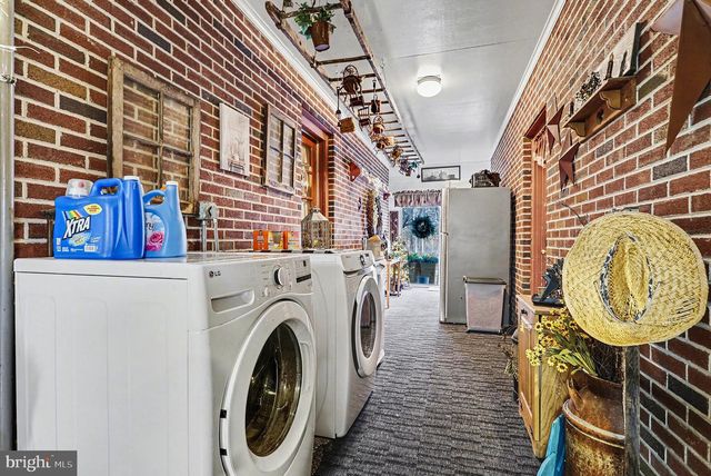 1245 HARNEY RD, Littlestown, PA 17340