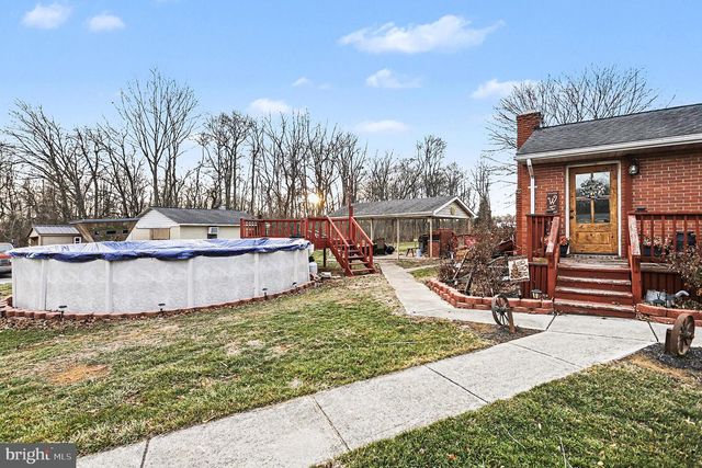 1245 HARNEY RD, Littlestown, PA 17340
