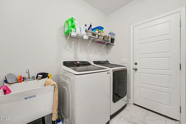 96 Looping Horse Circle, Angier, NC 27501