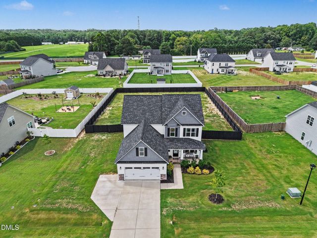 96 Looping Horse Circle, Angier, NC 27501