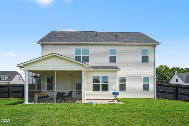 96 Looping Horse Circle, Angier, NC 27501