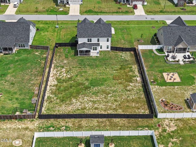 96 Looping Horse Circle, Angier, NC 27501