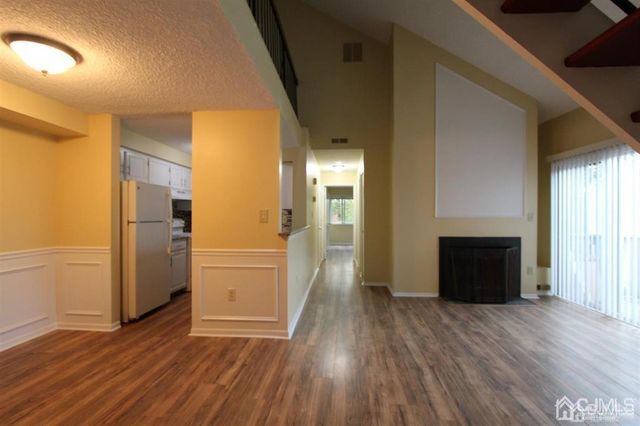 1618 Aspen Drive, Plainsboro, NJ 08536