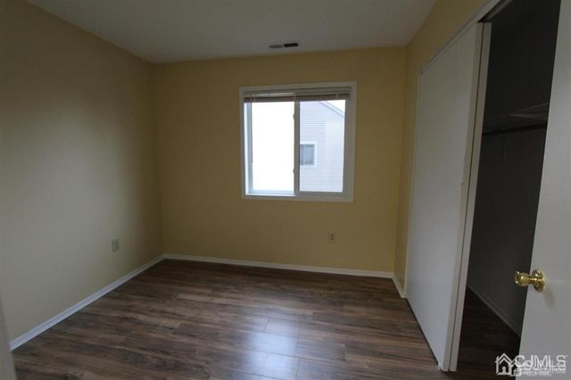 1618 Aspen Drive, Plainsboro, NJ 08536