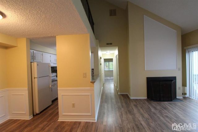 1618 Aspen Drive, Plainsboro, NJ 08536