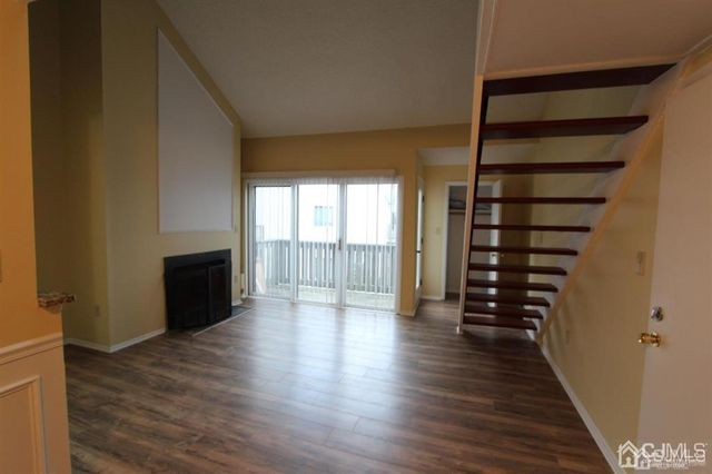 1618 Aspen Drive, Plainsboro, NJ 08536
