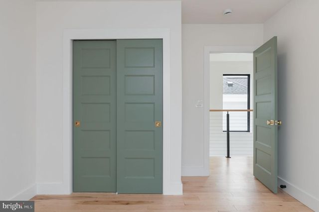 2025 N EMERSON ST, Arlington, VA 22207
