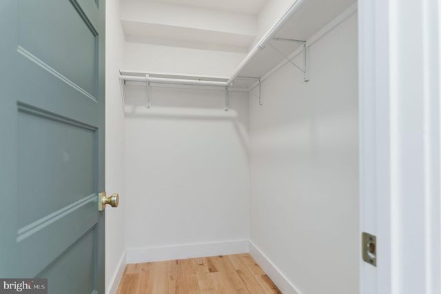 2025 N EMERSON ST, Arlington, VA 22207