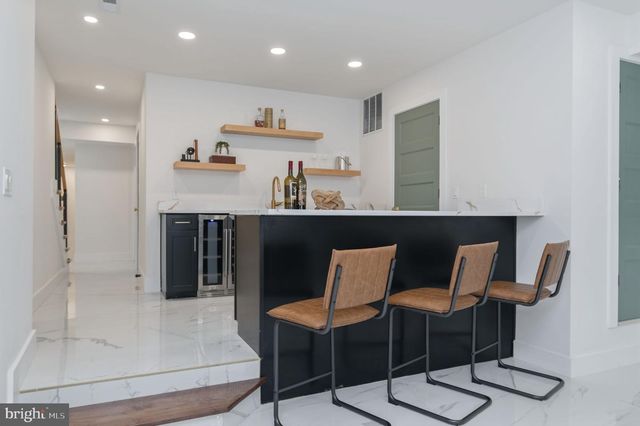 2025 N EMERSON ST, Arlington, VA 22207
