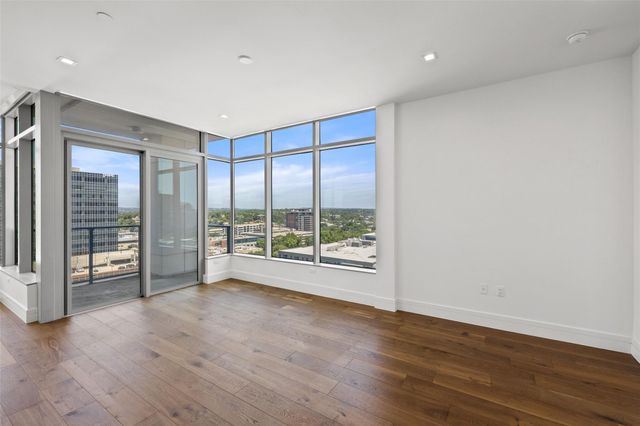 501 West Ave 1304, Austin, TX 78701
