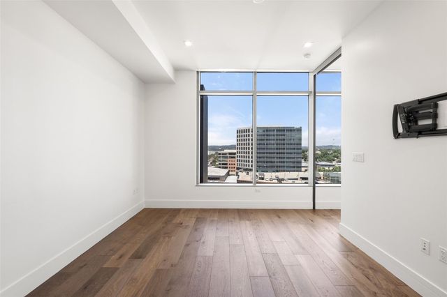 501 West Ave 1304, Austin, TX 78701