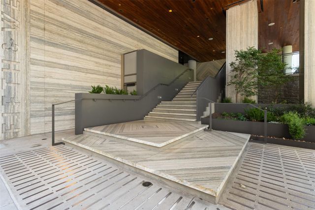 501 West Ave 1304, Austin, TX 78701