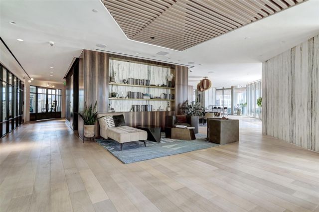 501 West Ave 1304, Austin, TX 78701