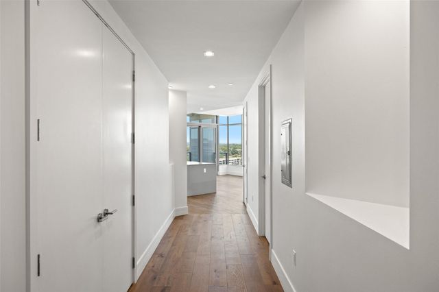 501 West Ave 1304, Austin, TX 78701