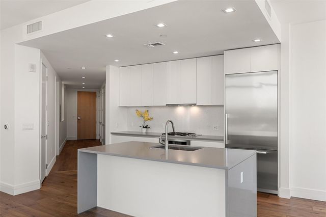 501 West Ave 1304, Austin, TX 78701