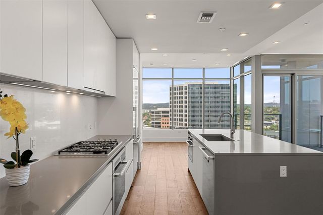501 West Ave 1304, Austin, TX 78701