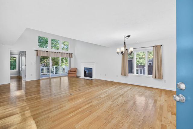 30 W Woods Circle, Yarmouth Port, MA 02675