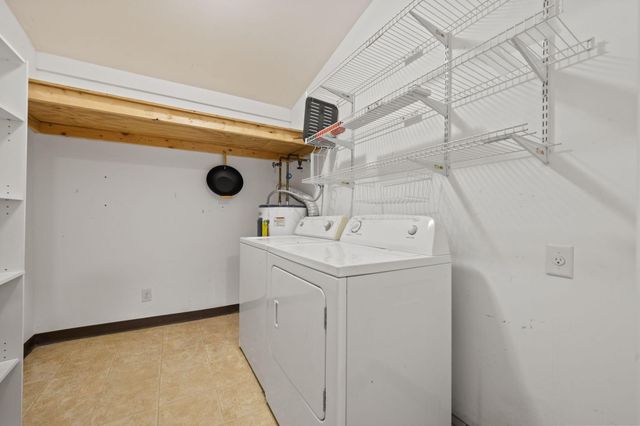 437 Rosslyn Avenue, Columbus, OH 43214
