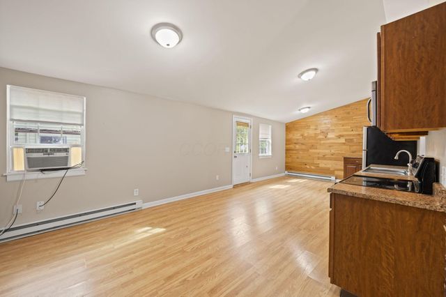 437 Rosslyn Avenue, Columbus, OH 43214