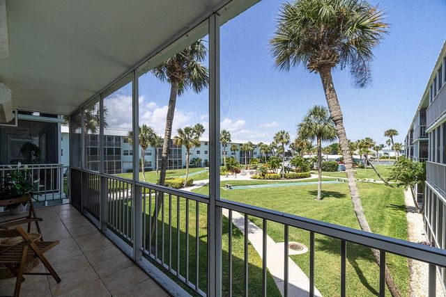 325 N CAUSEWAY C204, New Smyrna Beach, FL 32169