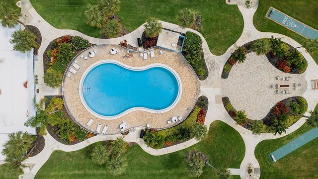 325 N CAUSEWAY C204, New Smyrna Beach, FL 32169