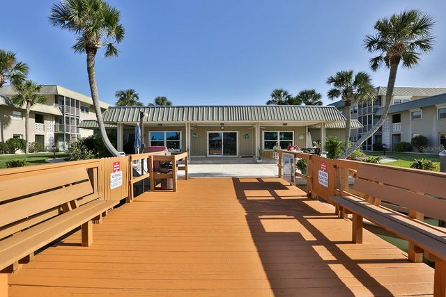 325 N CAUSEWAY C204, New Smyrna Beach, FL 32169