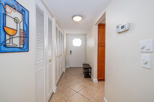 325 N CAUSEWAY C204, New Smyrna Beach, FL 32169