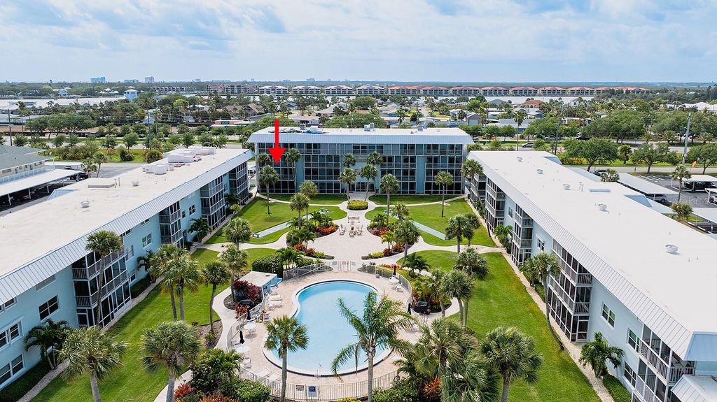 325 N CAUSEWAY C204, New Smyrna Beach, FL 32169